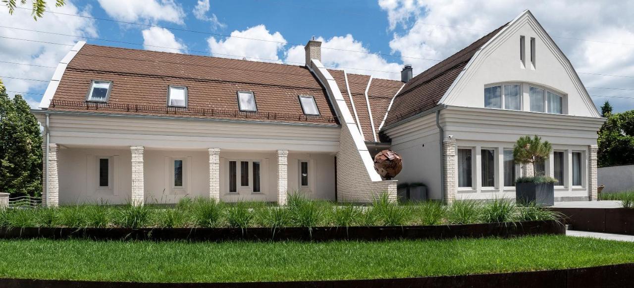 Hotel Bestseller Kecskemét Eksteriør billede